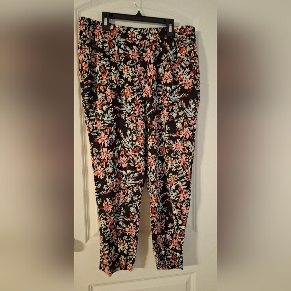 Jessica Simpson colorfull floral pants size large
